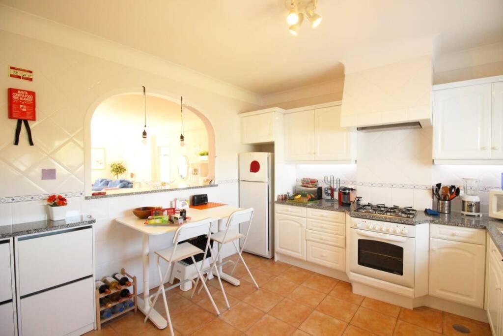 Bright And Central Apartment - Praia Da Luz Zewnętrze zdjęcie